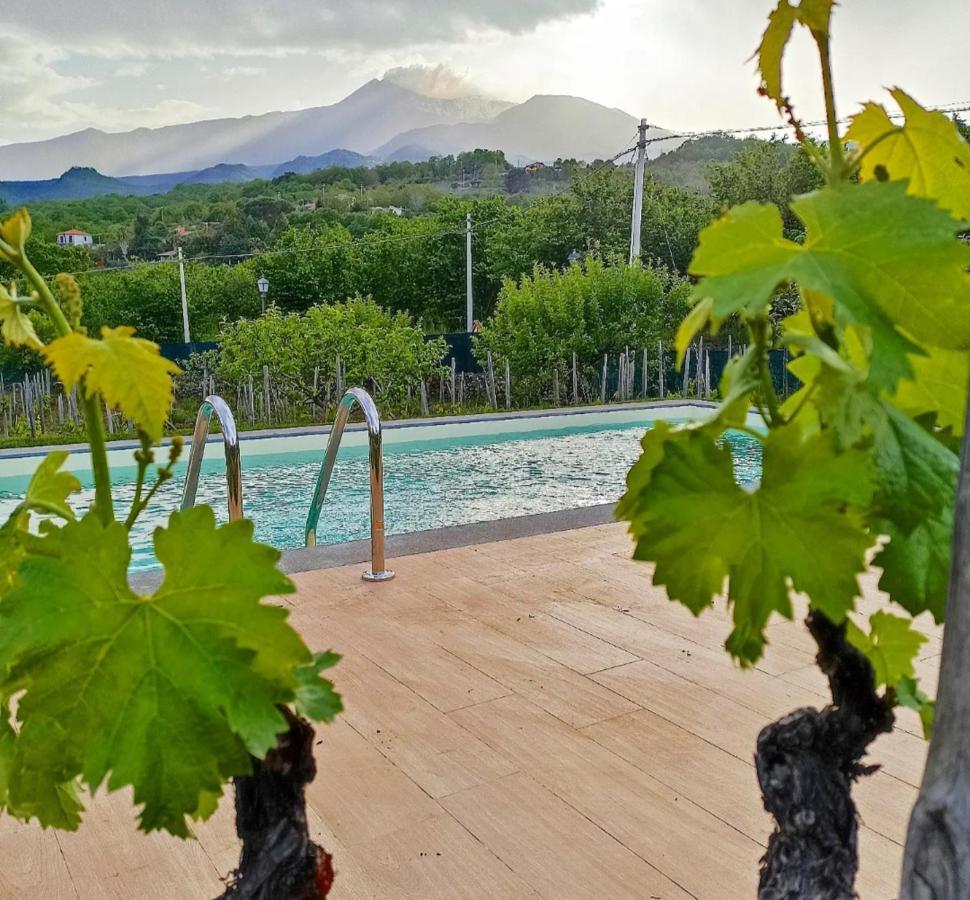 Nake Residenza Artistica Villa SantʼAlfio Exterior foto