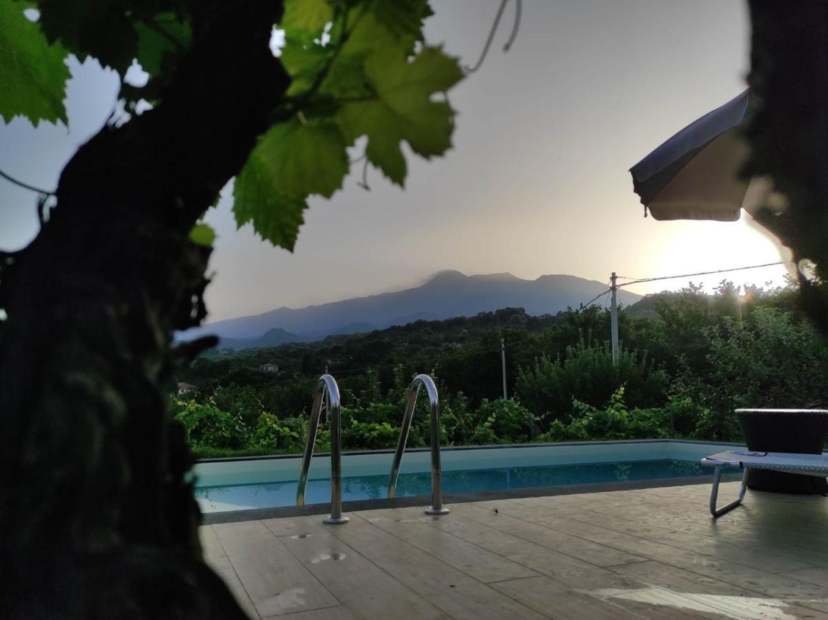 Nake Residenza Artistica Villa SantʼAlfio Exterior foto