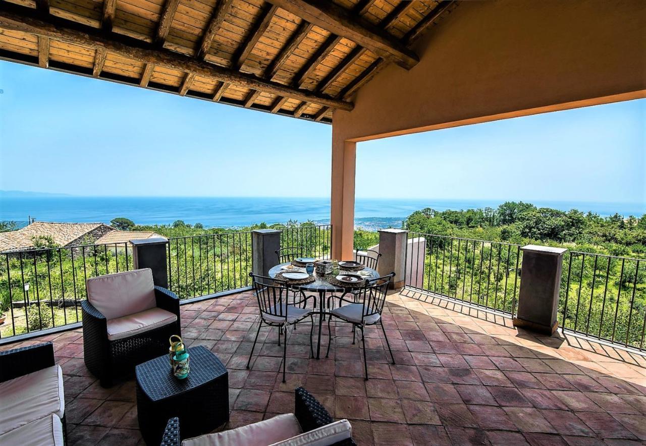 Nake Residenza Artistica Villa SantʼAlfio Exterior foto